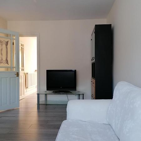 Chantilly Appartement Ickenham Buitenkant foto