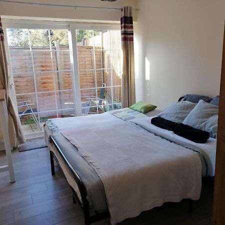 Chantilly Appartement Ickenham Buitenkant foto
